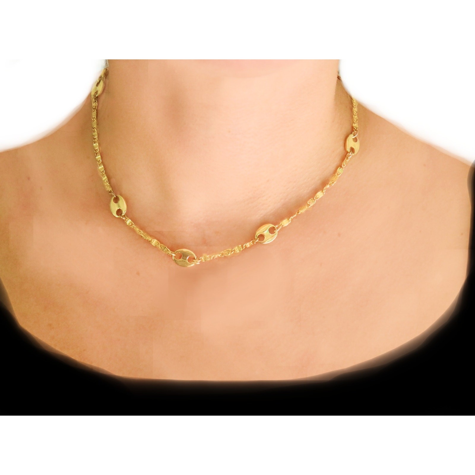 Fine Quality Craftsmanship 15 inch choker necklace Authentic 18K Gold Plated