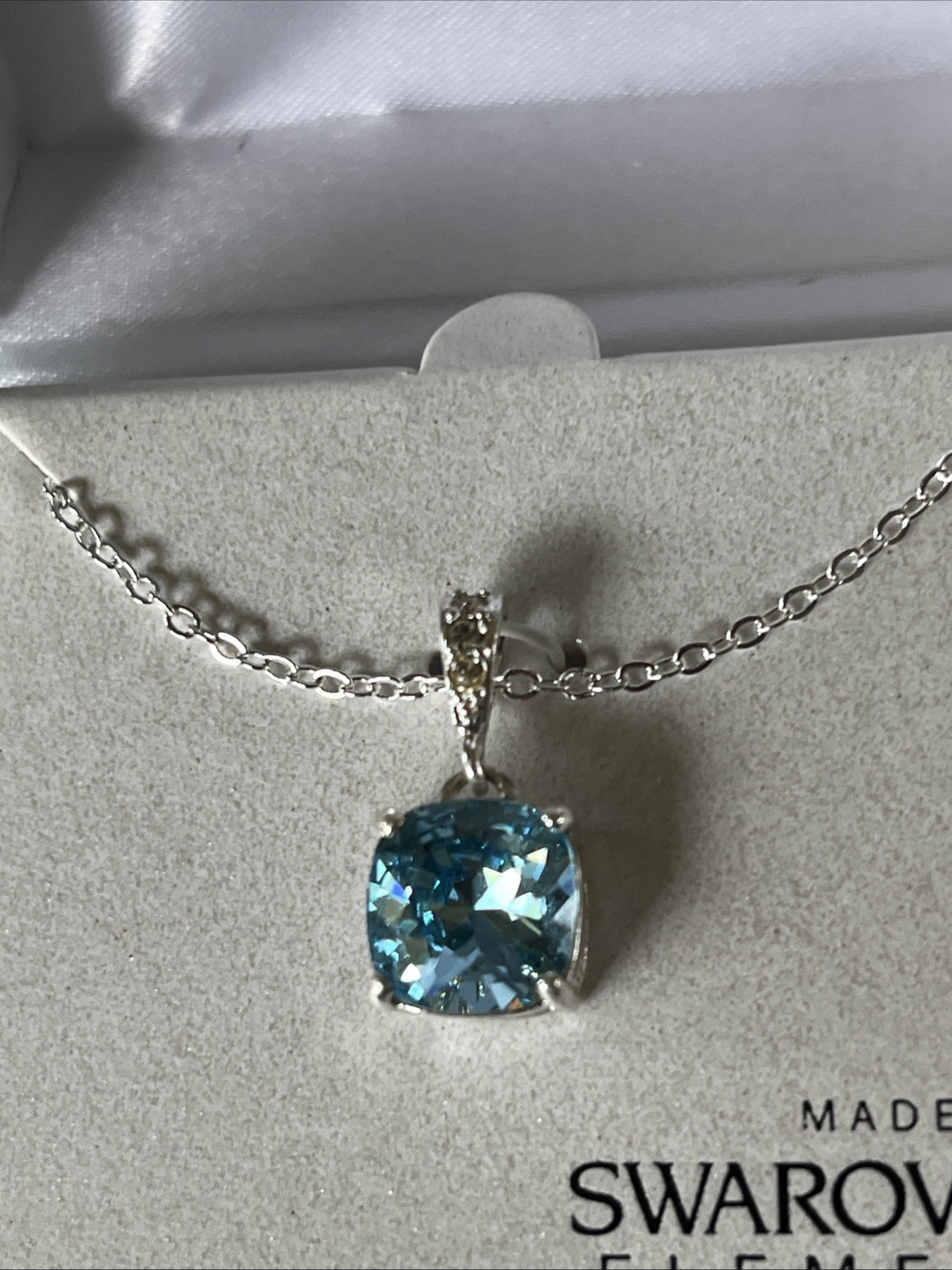 Shine Fine Silver Plted Cushion Cut Blue Crystal Necklace Swarovski Elements NIB
