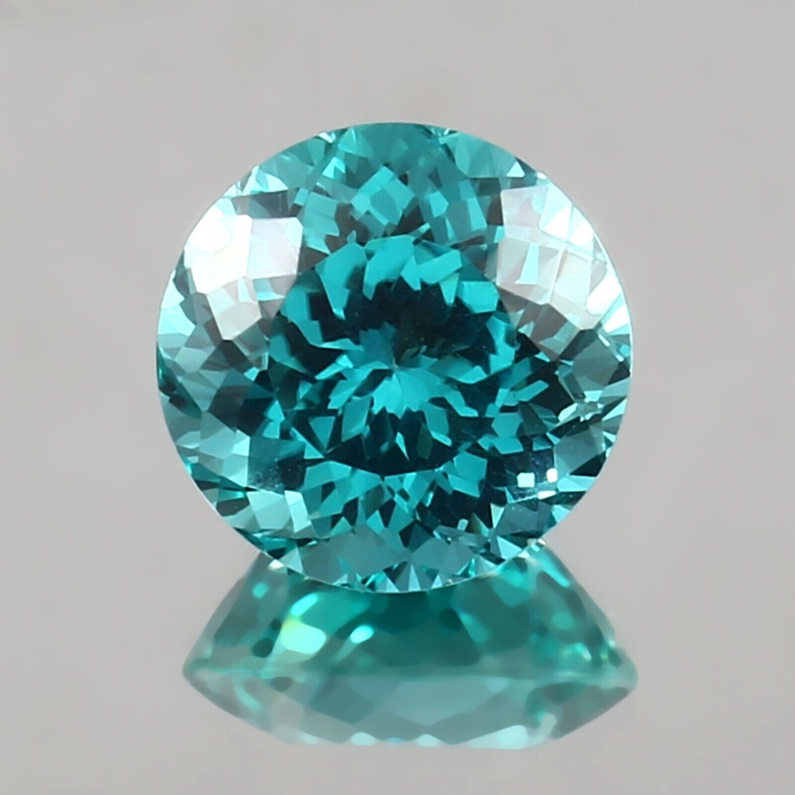 Certified 12.5 Ct Natural Ceylon Blue-Green Sapphire Round Cut Loose Gemstone