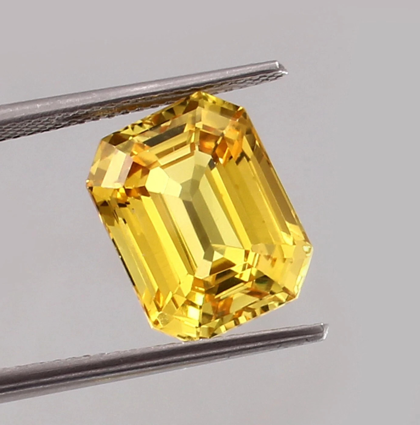 35 Ct AAA Natural Emerald Cut Yellow Sapphire Certified Loose Gemstone With Gift
