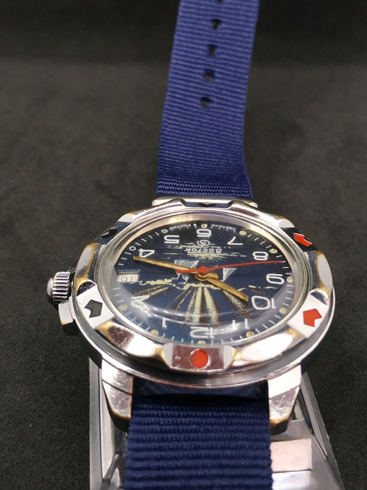 Russian Men’s Watch Vostok Komandirskie Sailboat Mechanical USSR Soviet Vintage