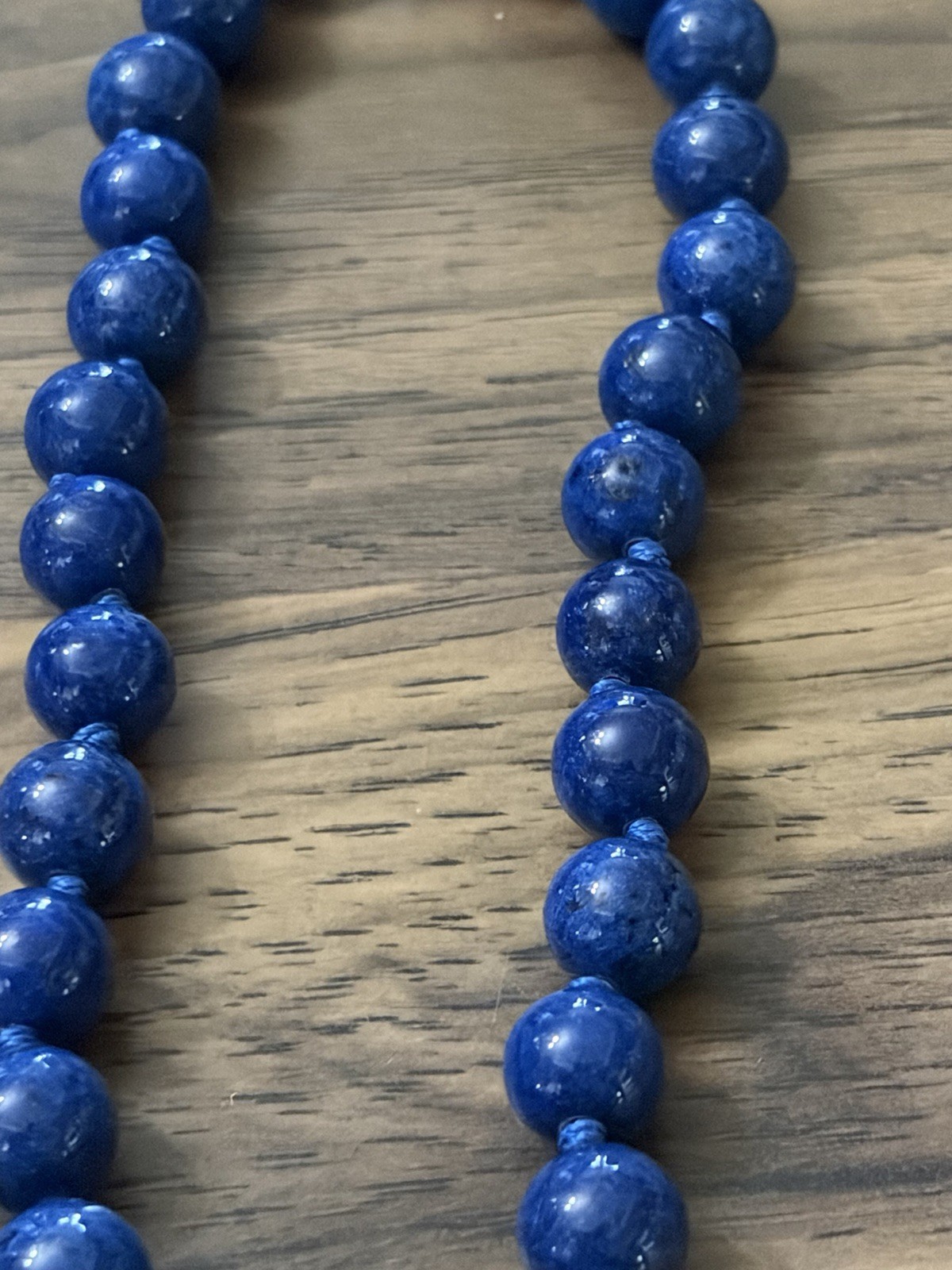 10mm Round Lapis Lazuli Beads & Oval Pendant Necklace 18”