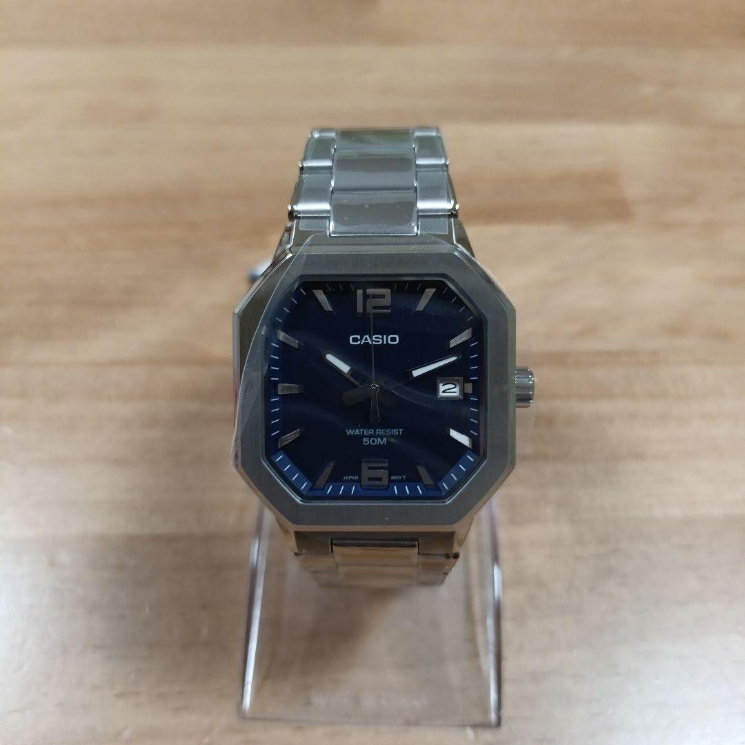 New CASIO MTP B195D Wristwatch