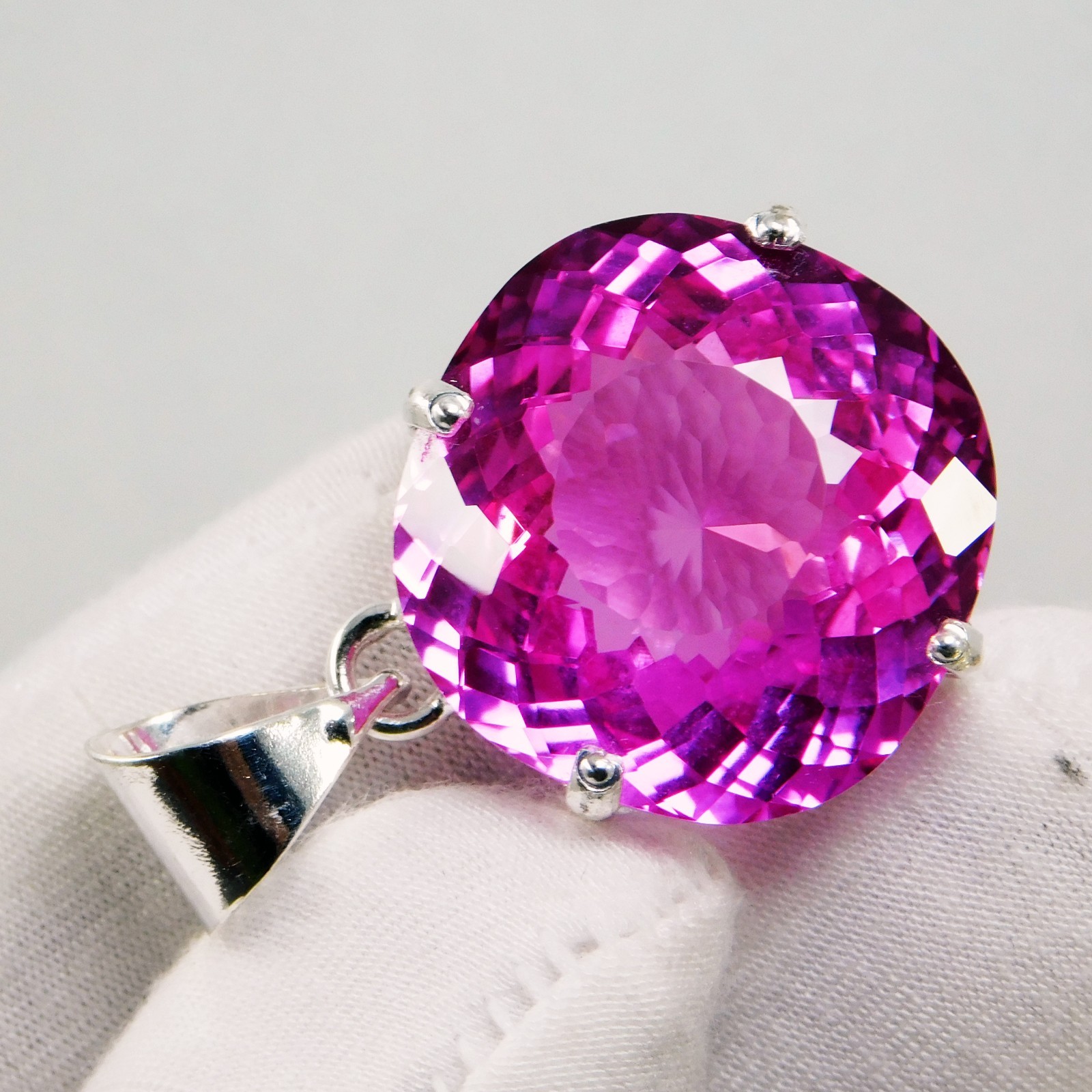Natural 63.40 CT Certified Pink Ruby Loose Gemstone Pendant 925 Solid Silver