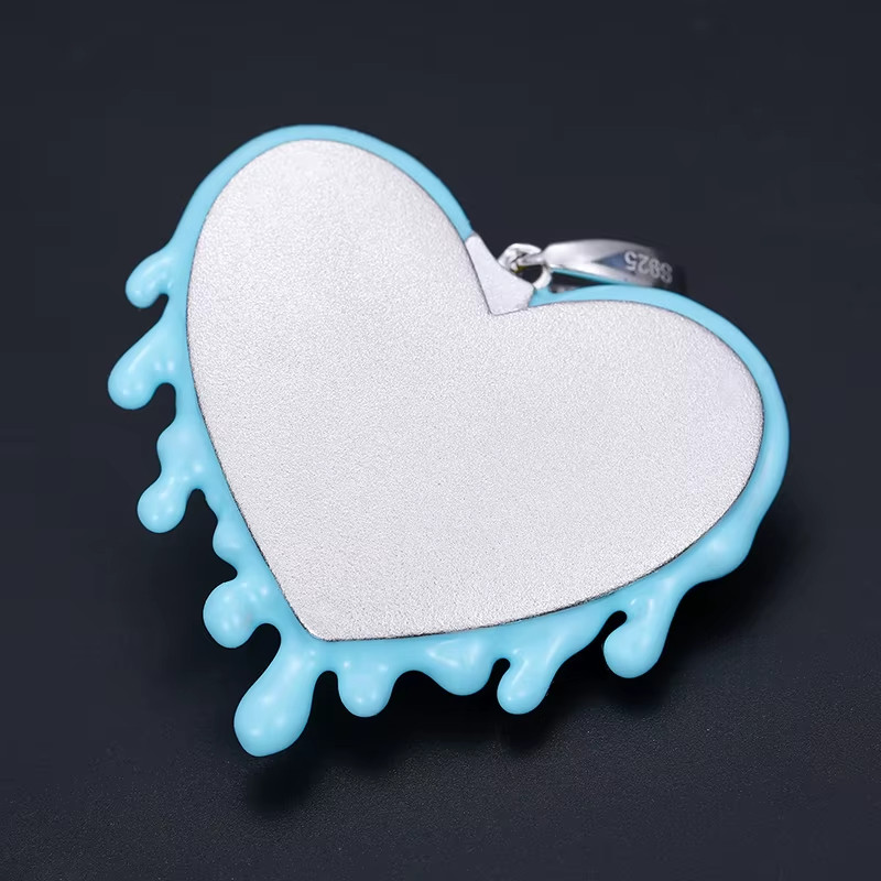 Glow in Dark Heart Moissanite Pendant VVS 925 Silver Iced Out Lightning Hip Hop