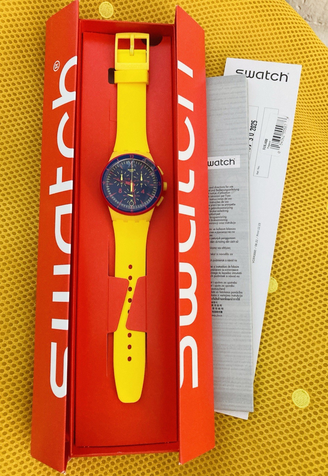 SWATCH Watch GLOW LOOM Chrono Chronograph 42mm SUSJ400 NEW Old Stock Rare