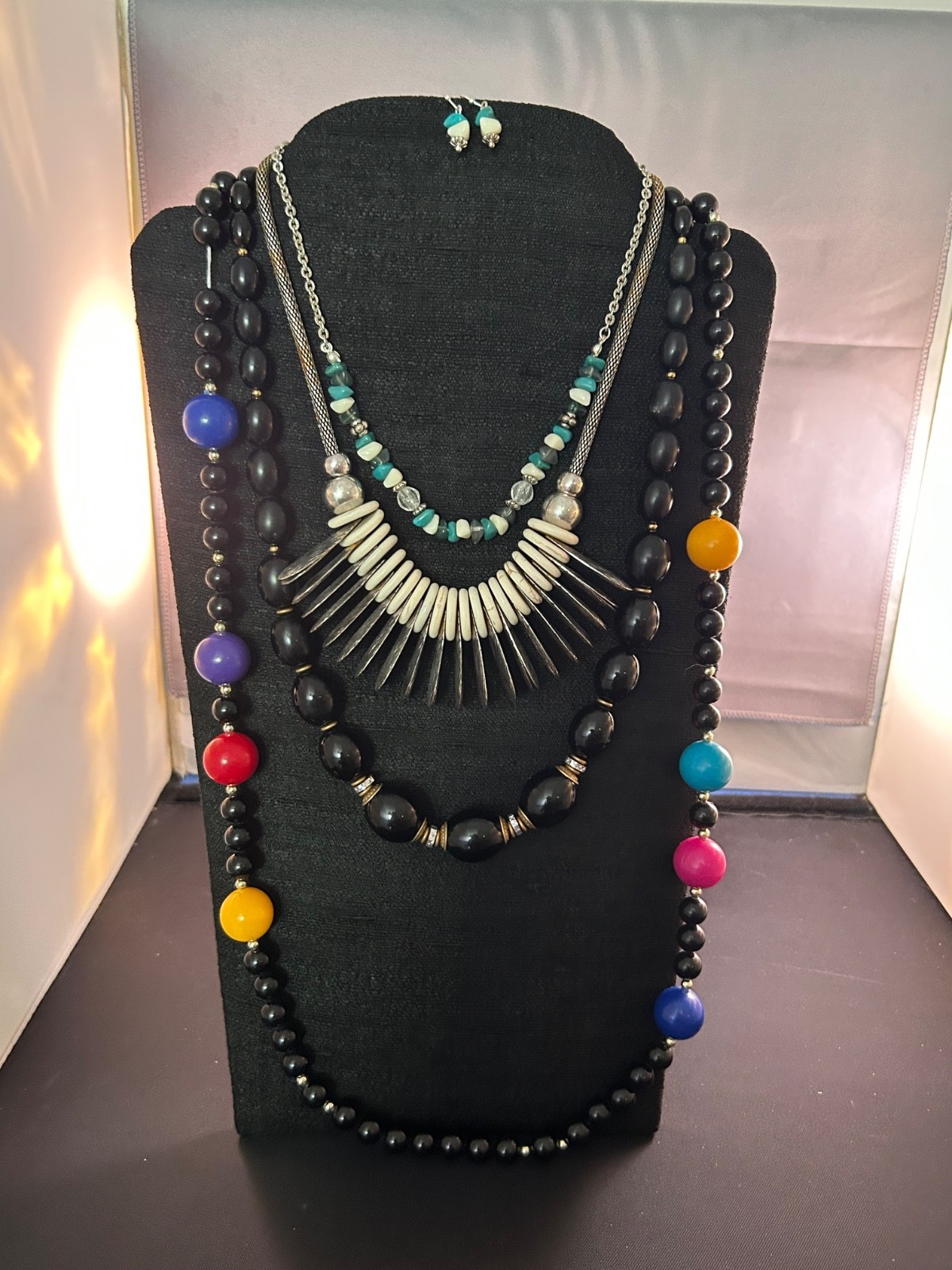Vintage To Modern Costume Jewelry Lot 100% Wearable Or Resell Necklaces + J26