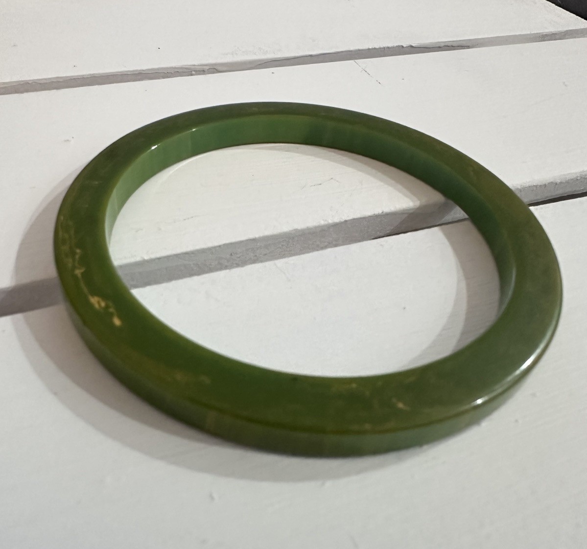Light egg yolk, moss & spinach green Bakelite bracelet; tested