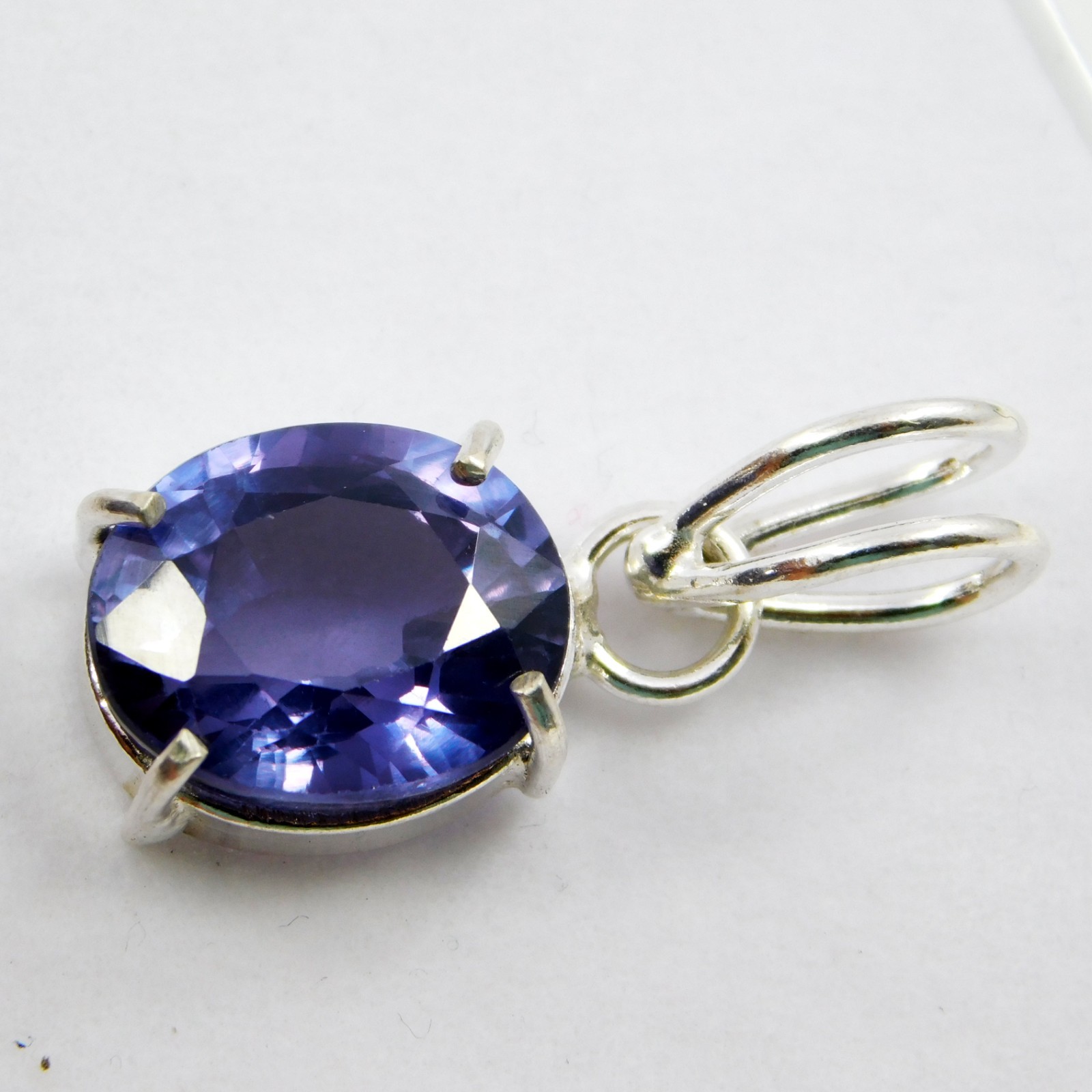 CERTIFIED 18.70 Ct Natural California Rare Blue Benitoite Pendant Gemstone✔
