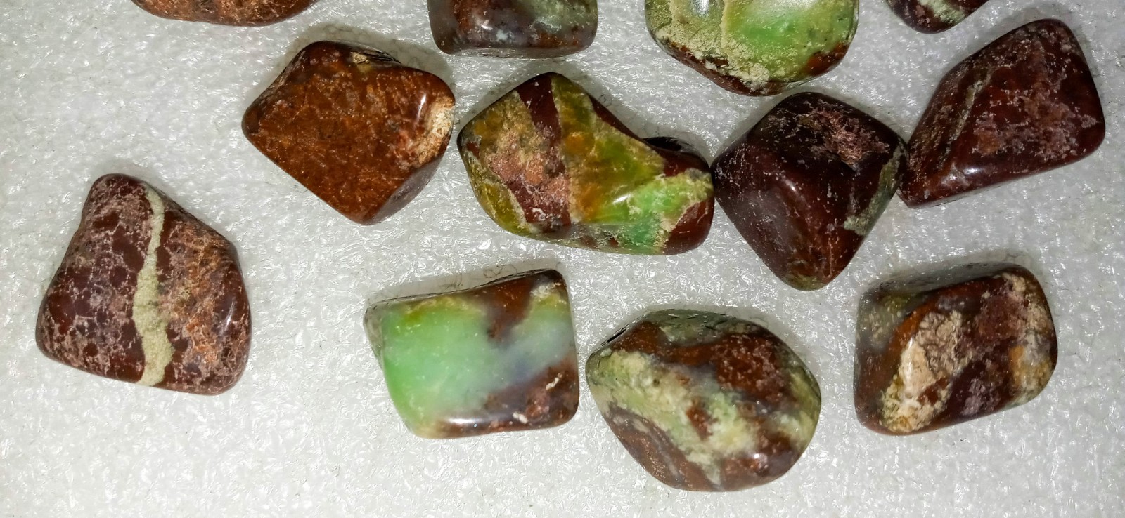 Confusionite Lot Of 16 Polished Beads W/Holes Loose Gemstones 1″ L x ½” D x ¾” W