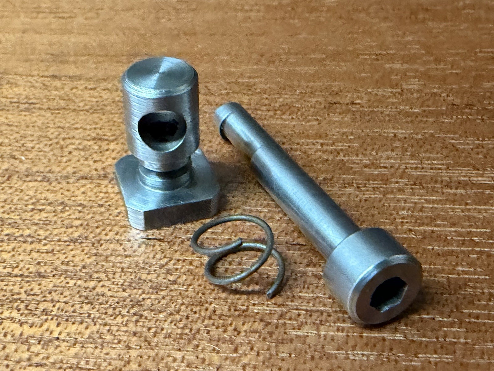 Bed Mounting Bolt Set For LEVIN Headstock, Watchmaker Lathe 10mm/8mm