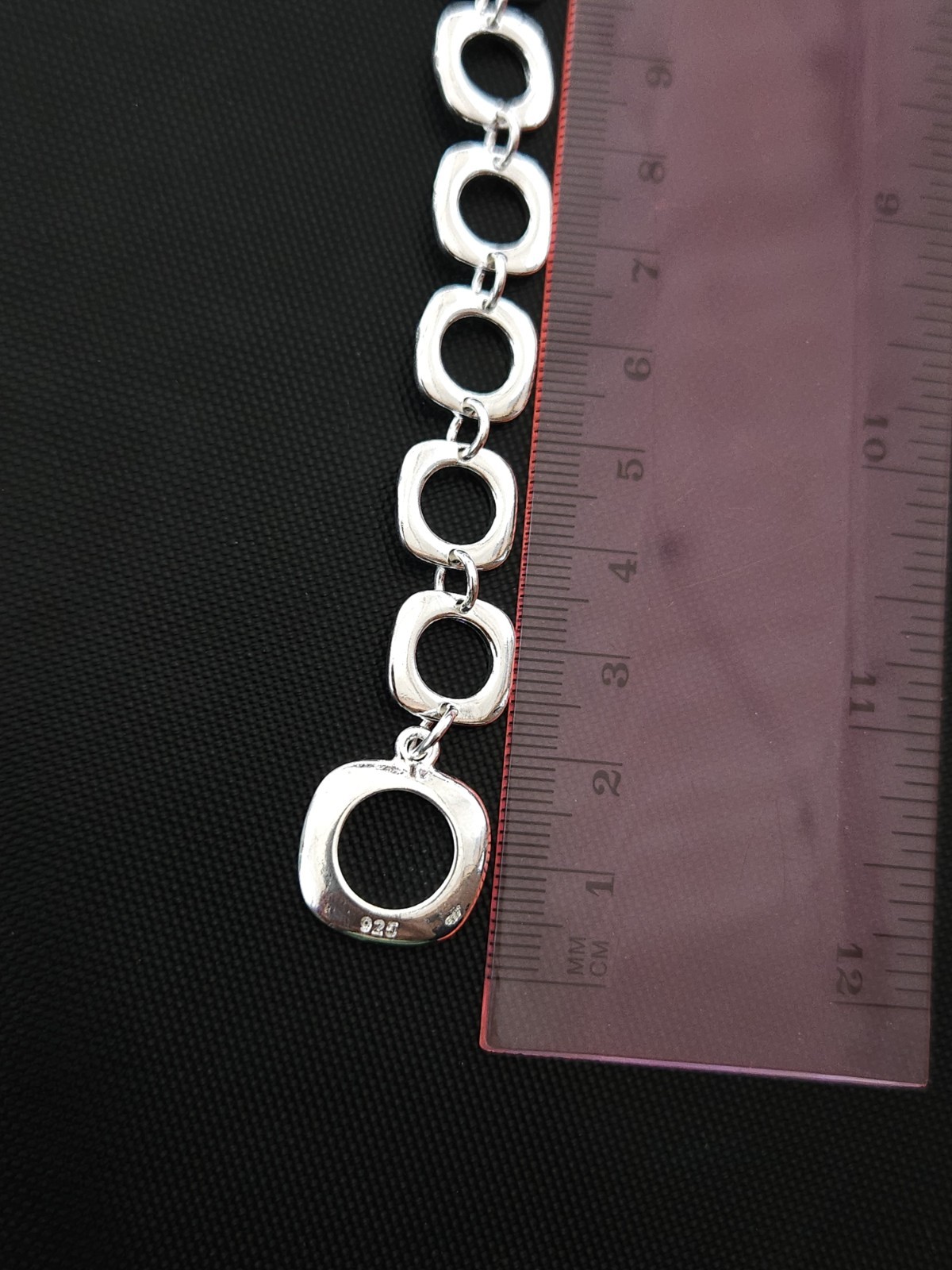Sterling Silver Squared Cushion Link Toggle Bracelet – 20cm 925