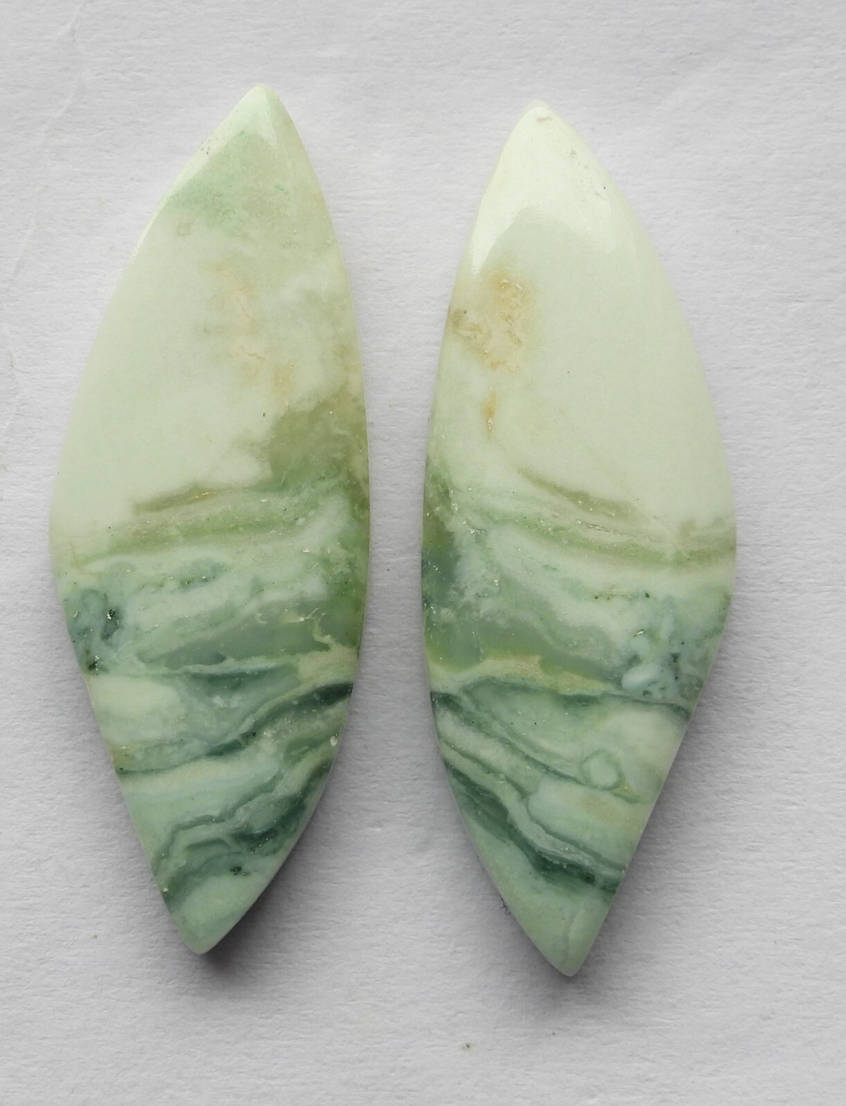 23.10 Ct Natural Green Lace Agate (31mm X 11m each)Cabochon Loose Match Pair