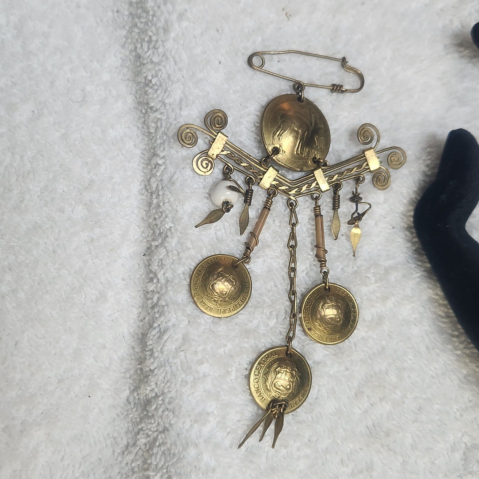 Vintage Peruvian Coin Brooch Brass Folk Art Sol De Oro Dangle Pin Peru Jewelry