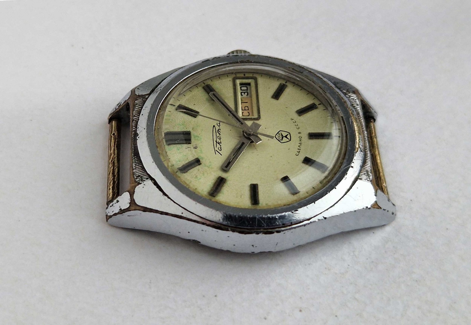 Vintage Soviet Mechanical watch Raketa. USSR The watch needs attention