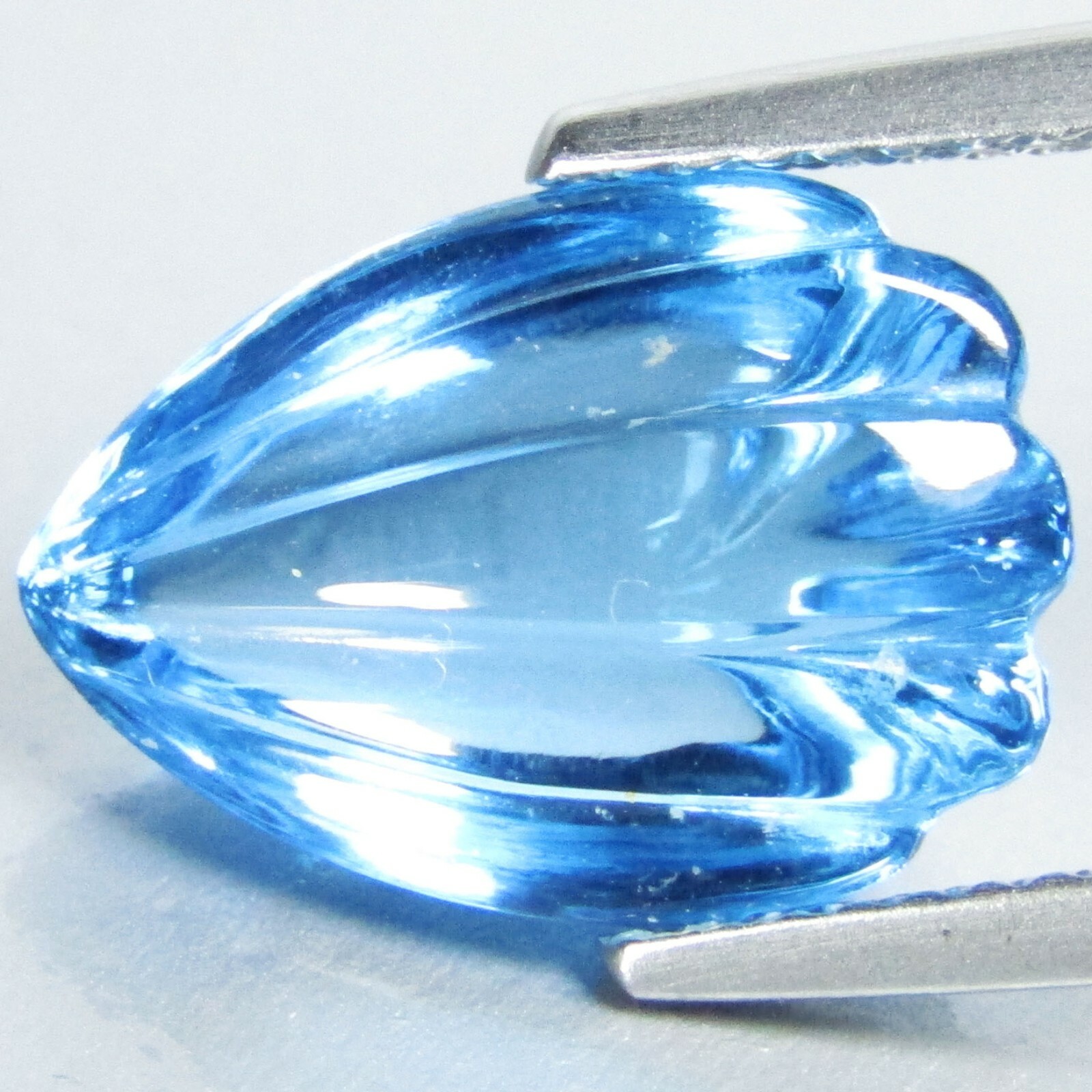 6.45Cts Genuine Natural Swiss Blue Topaz shield Shape Carving Loose Gem