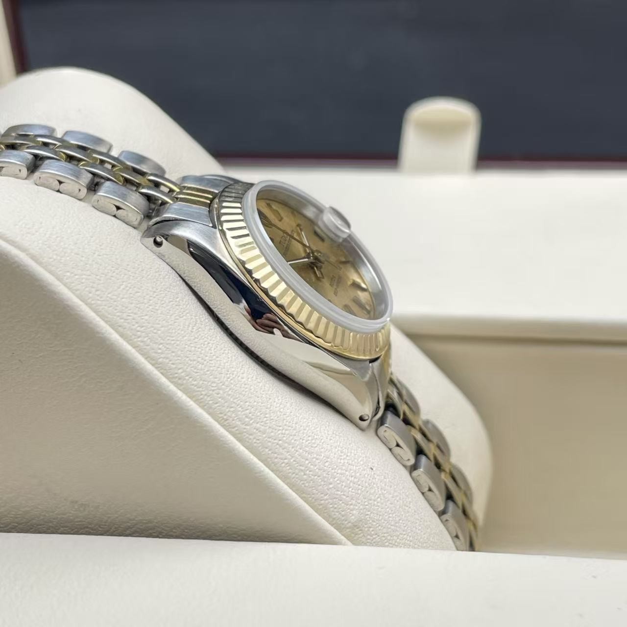 Tudor Champagne Dial Princess Oysterdate 92513 Women’s Watch Automatic 22.5mm