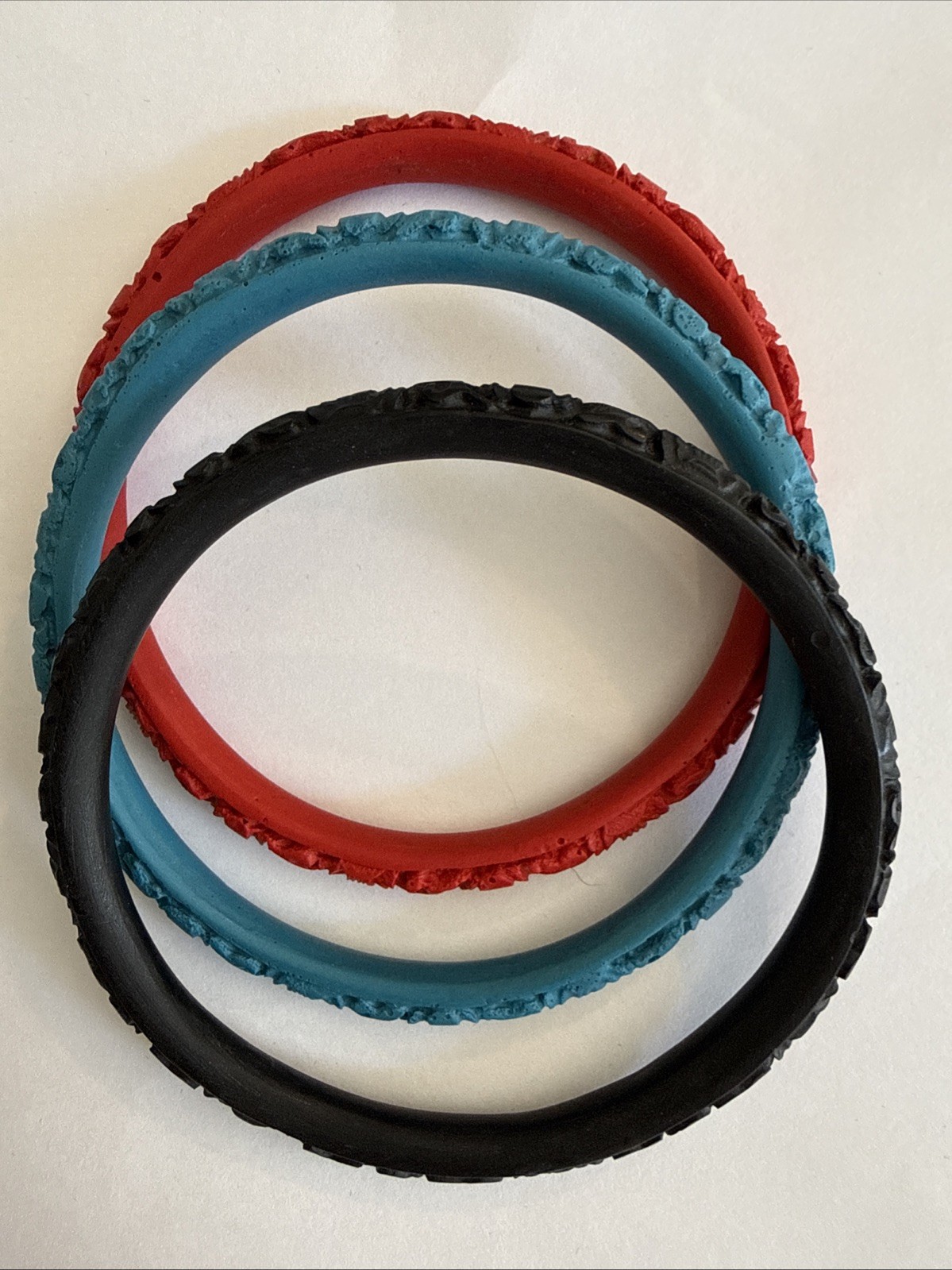 Vintage Chinese Export Faux Cinnabar Carved Resin Bangle Set- 3 Red, Teal, Black