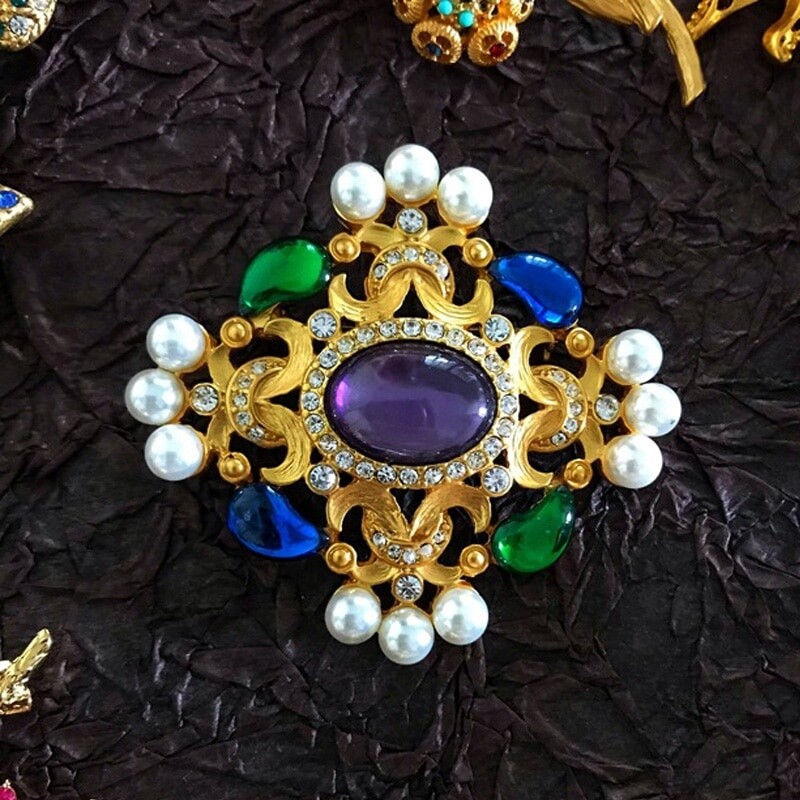 Vintage Antique Style Design Gem Brooch Men Women Party Dress Accessories