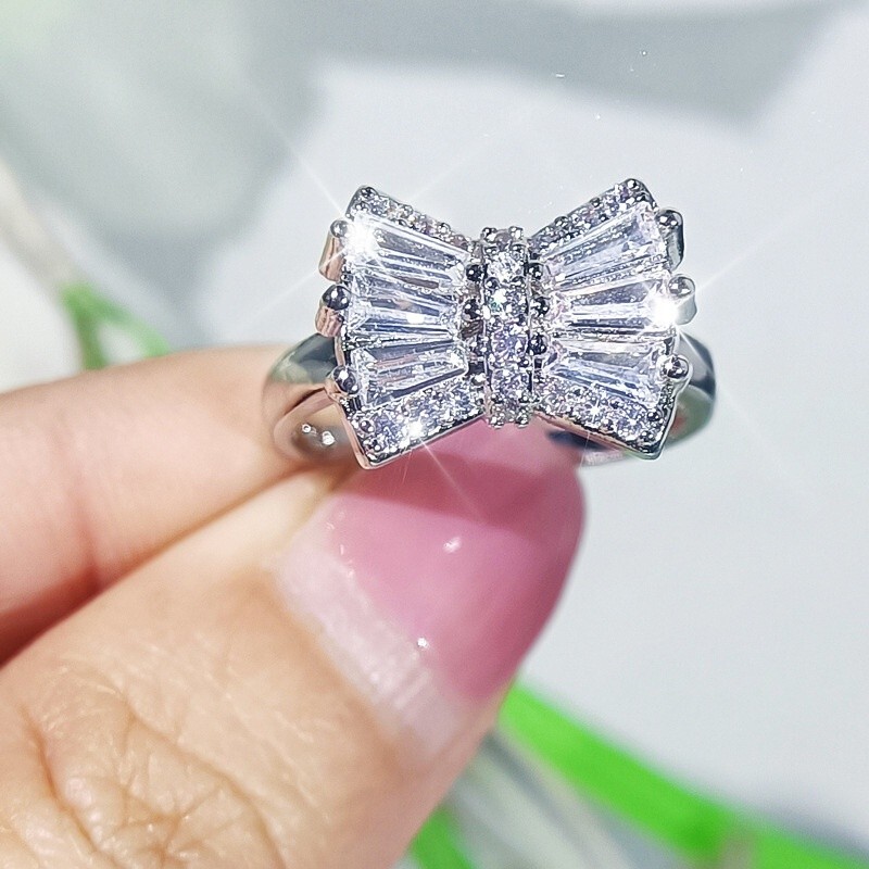 Christmas Gifts Ring 2 Ct CZ Dazzling Bow Tie Wedding Ring Silver Plated Unisex