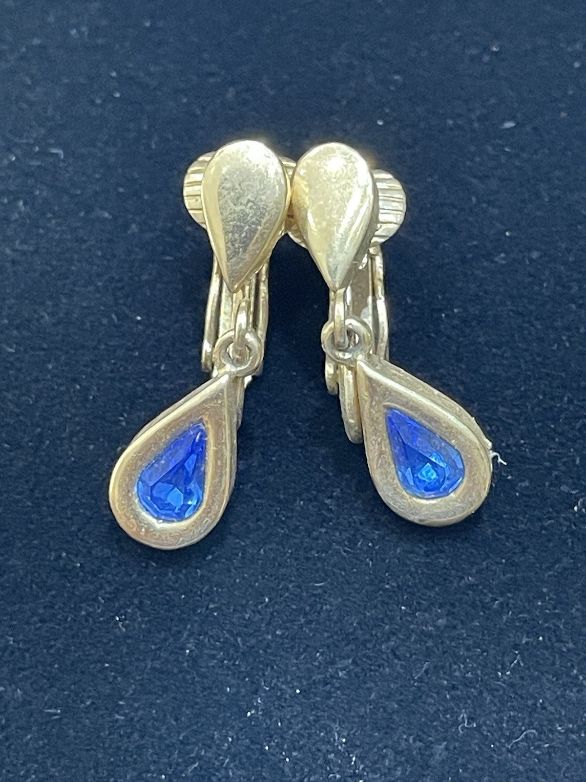 Vintage Avon Sapphire Crystal Drop Golden Clip On Earrings September Birthstone