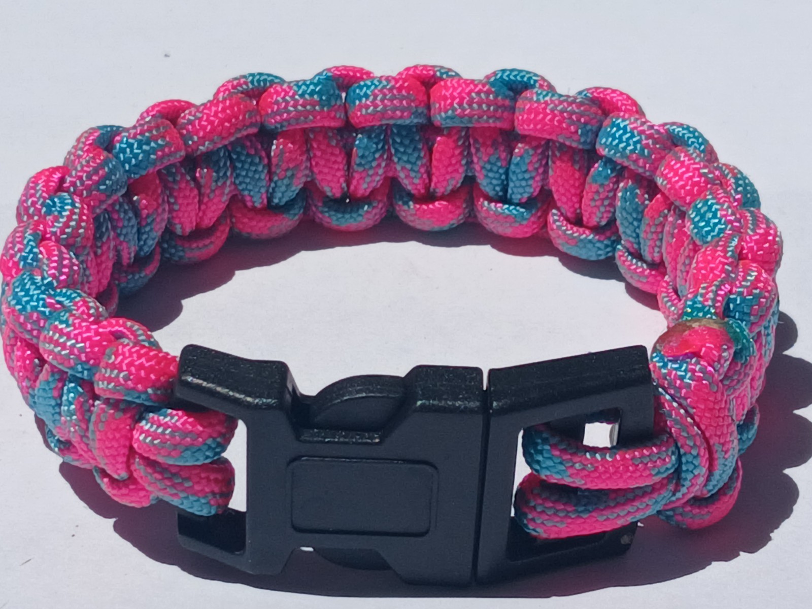 Nice Parachute Bracelet Pink