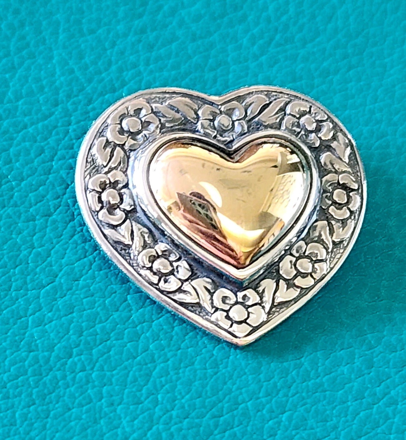 Retired James Avery Pendant with Hidden Bail NEAT Piece! RARE SIZE!