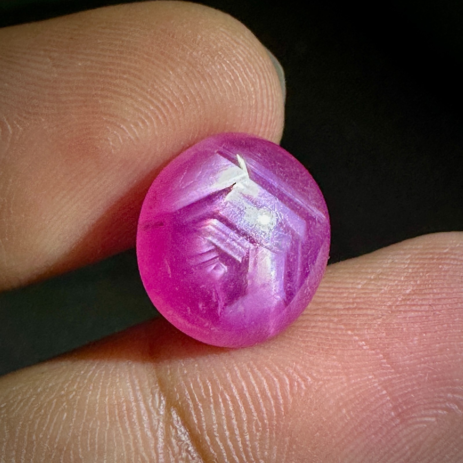 9.06 cts Breath-taking Natural RUBY STAR SAPPHIRE Gemstone Oval Cab Certified