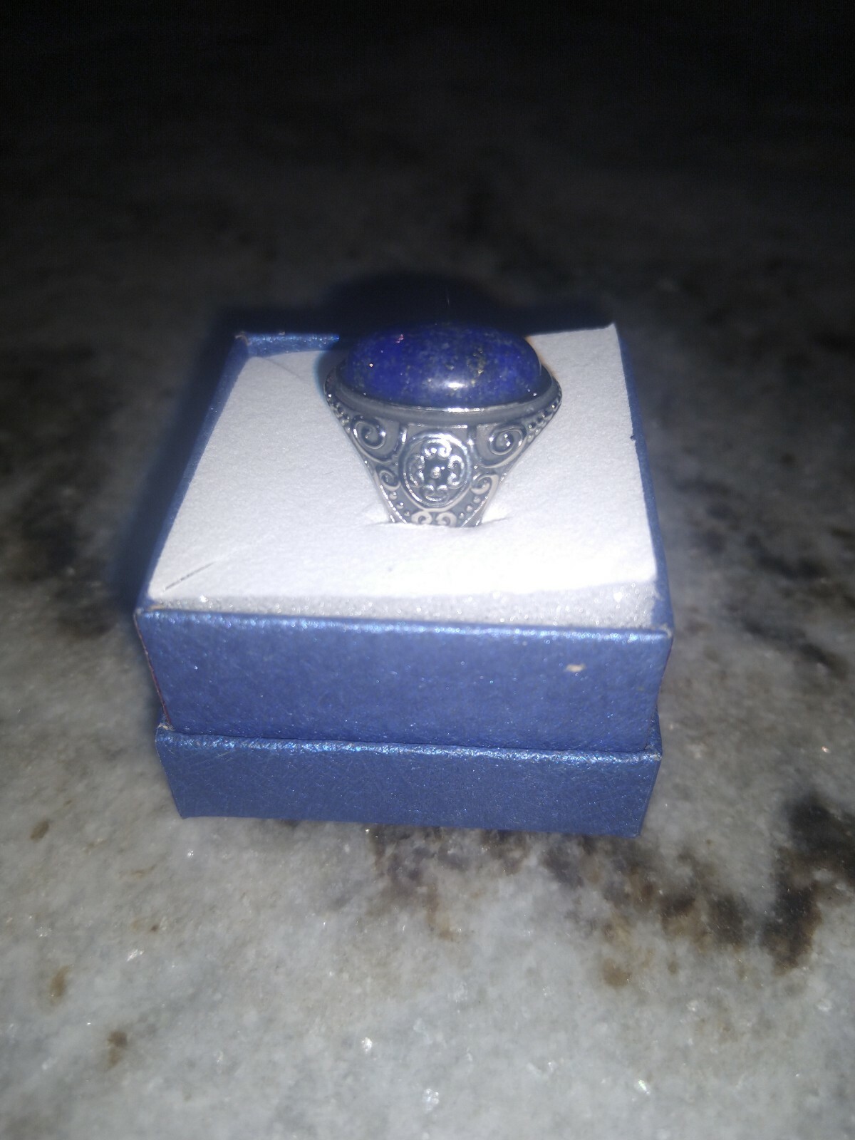 10.50 Cts of beautiful Lapis Lazuli in Ring in Stainless Steel (Size 9.0)