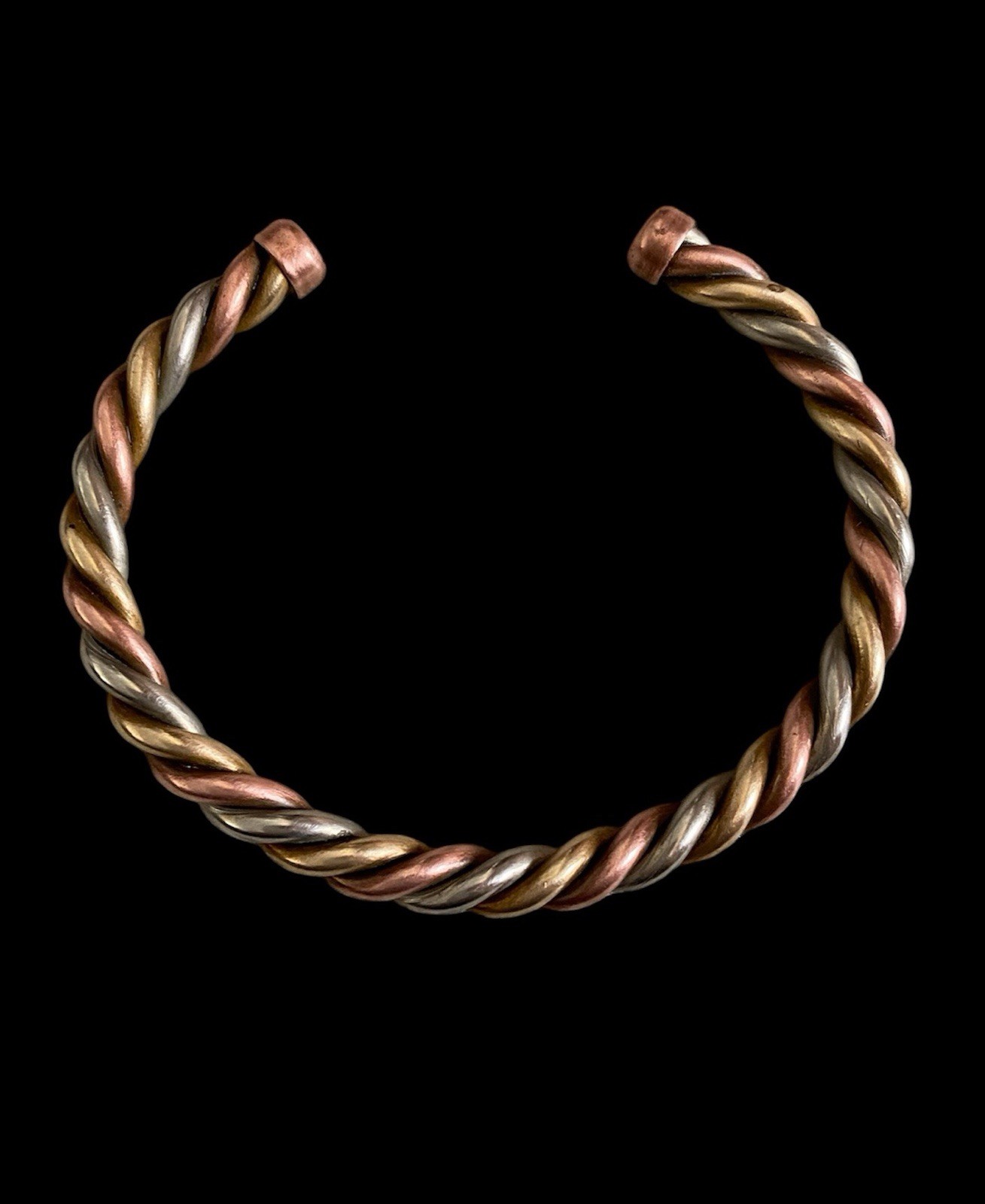 VTG Tricolor Twisted Rope Cuff Bracelet 6.75in