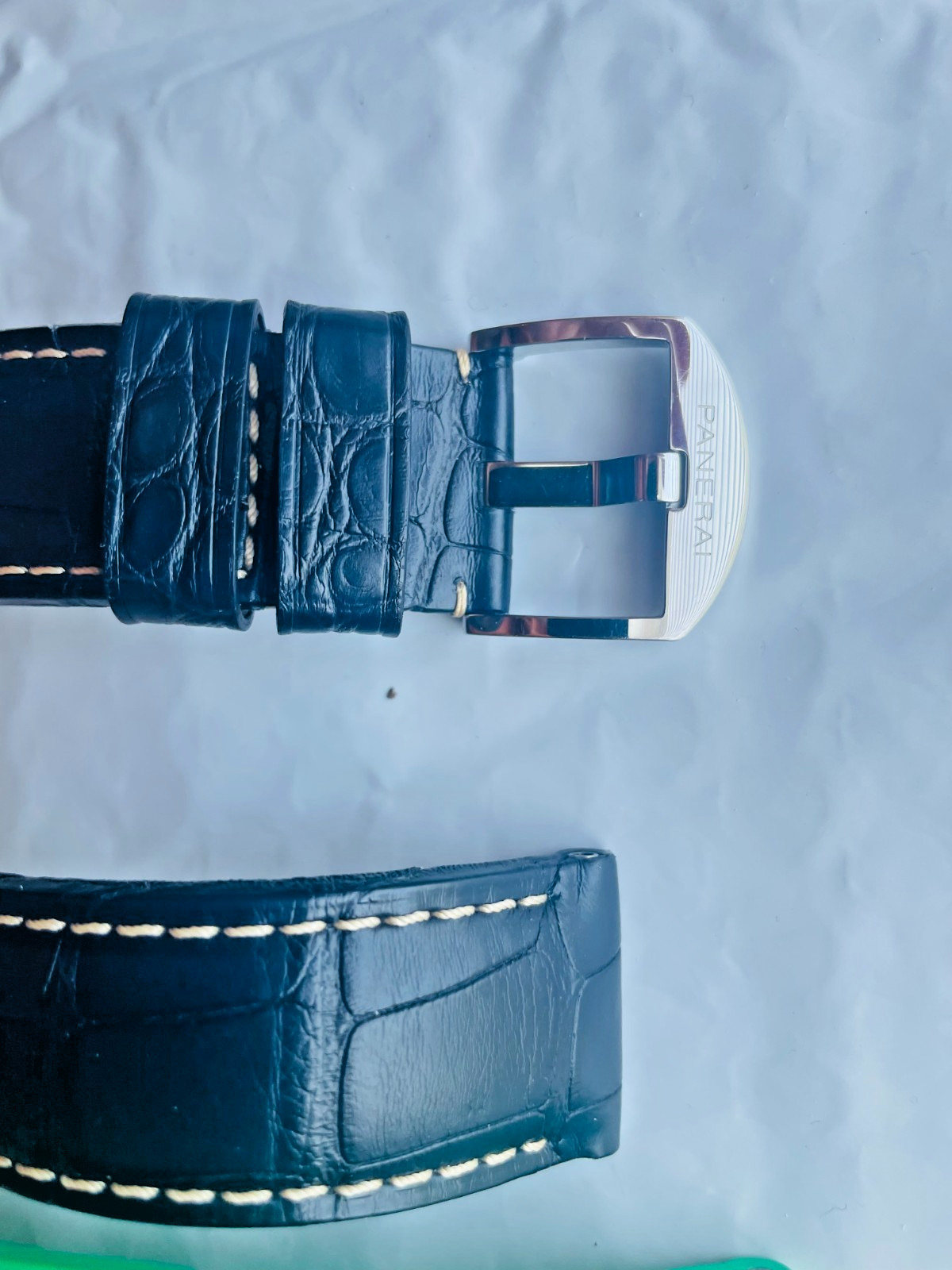 Panerai Luminor 1087 White Dial Watch 44mm – PAM01087 FULL SET & EXTRAS!