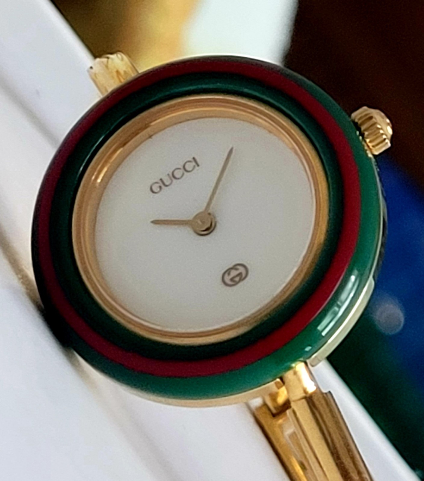 Gucci 1100-L Ladies💃Bangle Watch,Authentic,Scratch Free Crystal,Excellent,6″