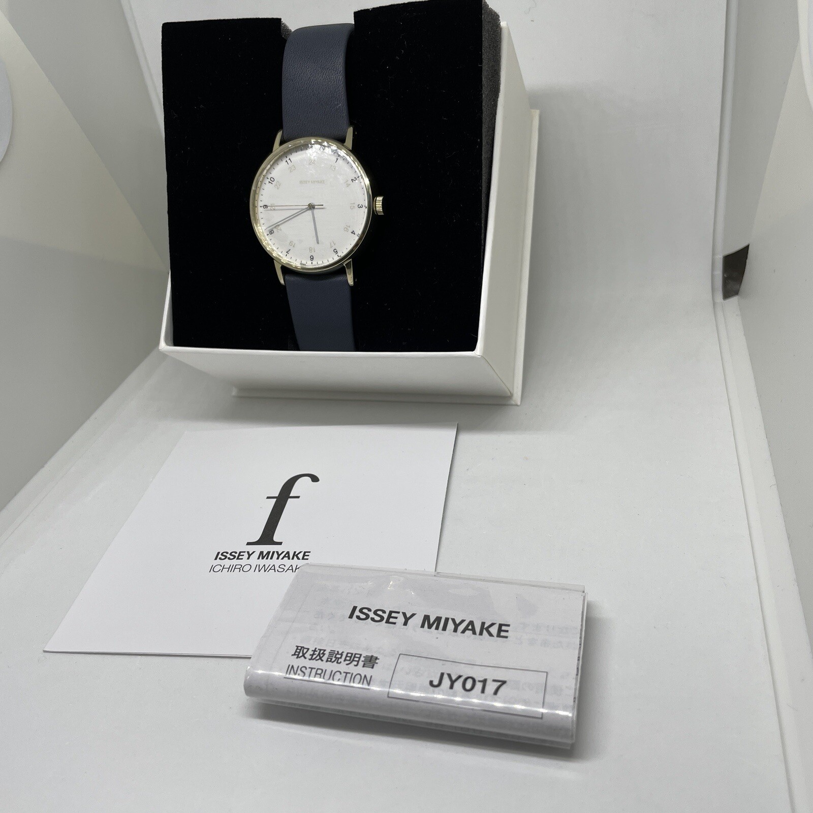 ISSEY MIYAKE F NYAJ706 Analog Quartz Watch Designed by Ichiro Iwasaki SEIKO JP