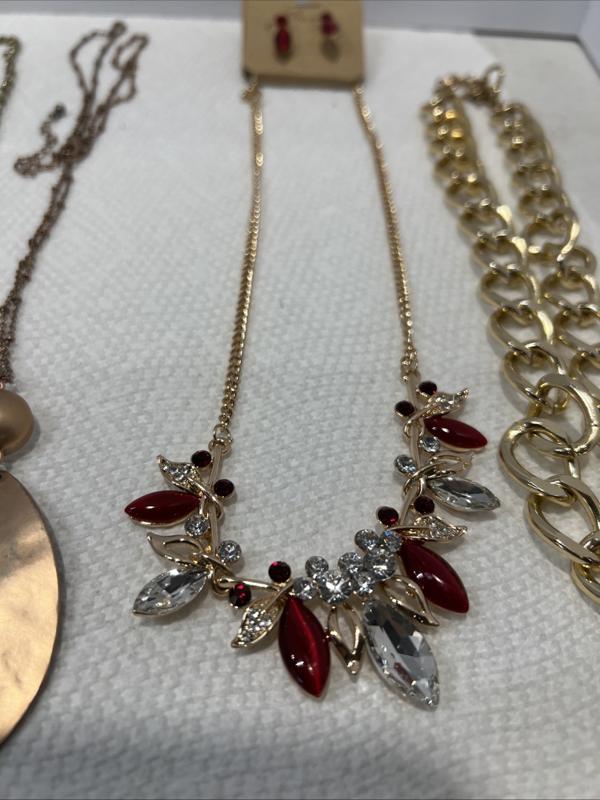 Jewelry Necklaces 7 Pieces B5