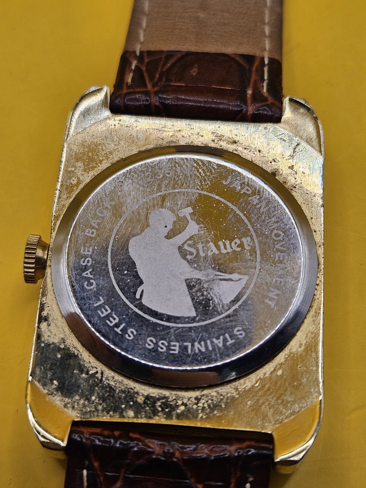Stauer Moon Phase Quartz Day Date Watch Brown Leather Strap Gold Tone Non Work