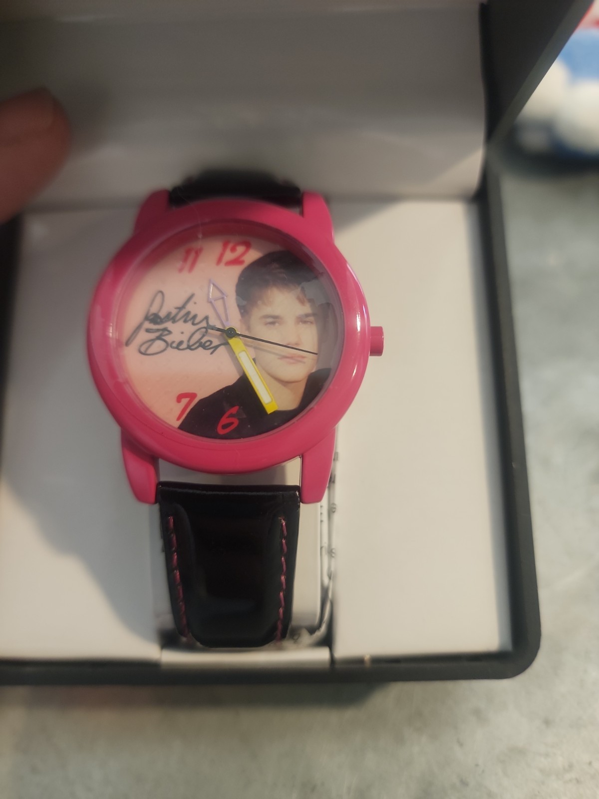 2011 Bravado Justin Bieber Pink Wrist Watch w/ Black Band with Box