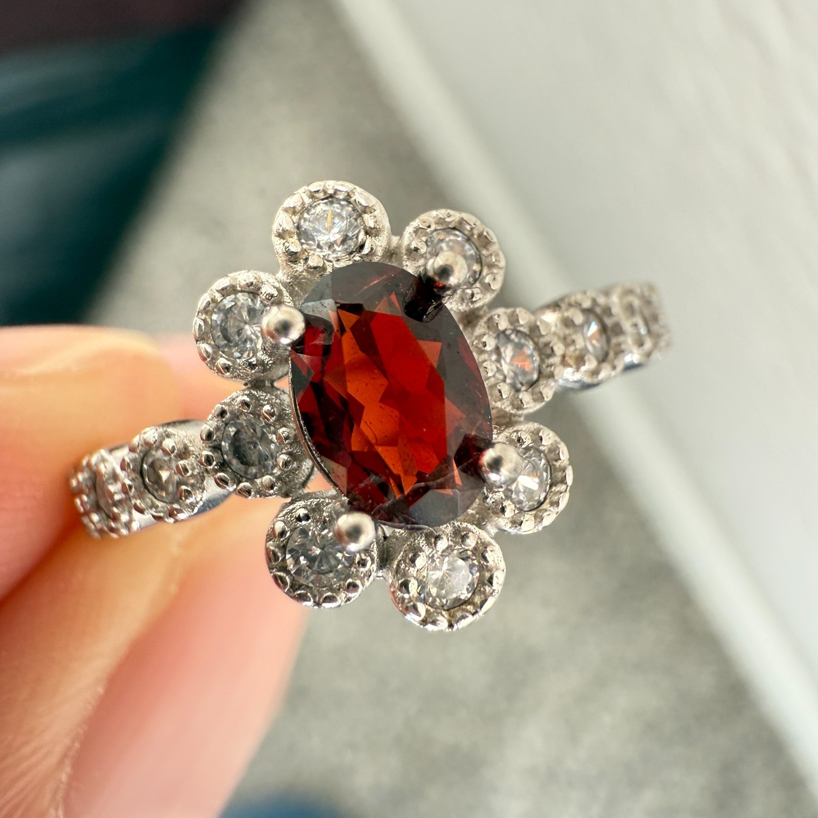 925 Sterling Silver Ring 6x4mm Natural Rhodolite Garnet Gemstone Zircon Red Gift