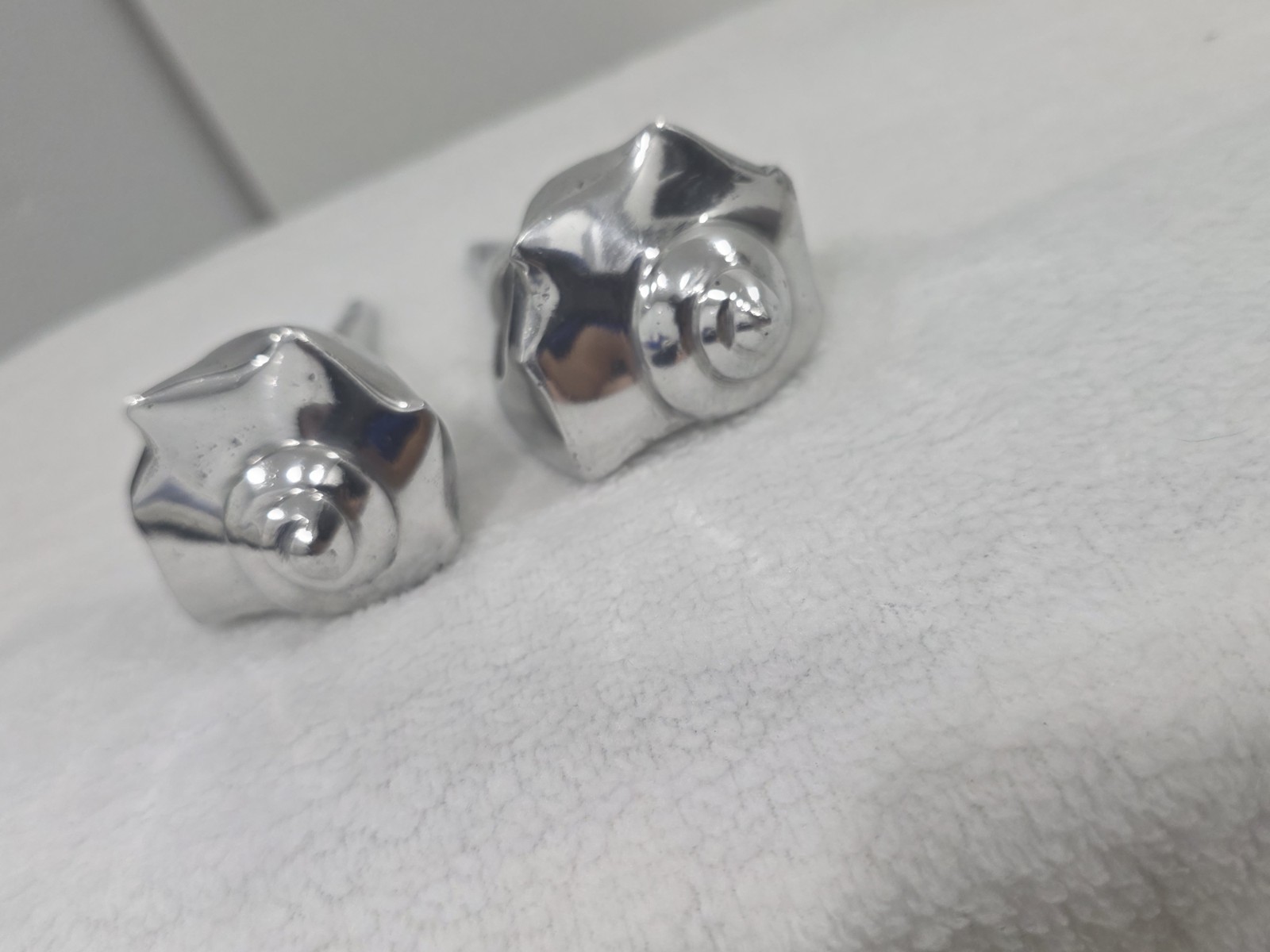 Silver Tone Metal Shell Stud Earrings Butterfly Back Closure No Stone