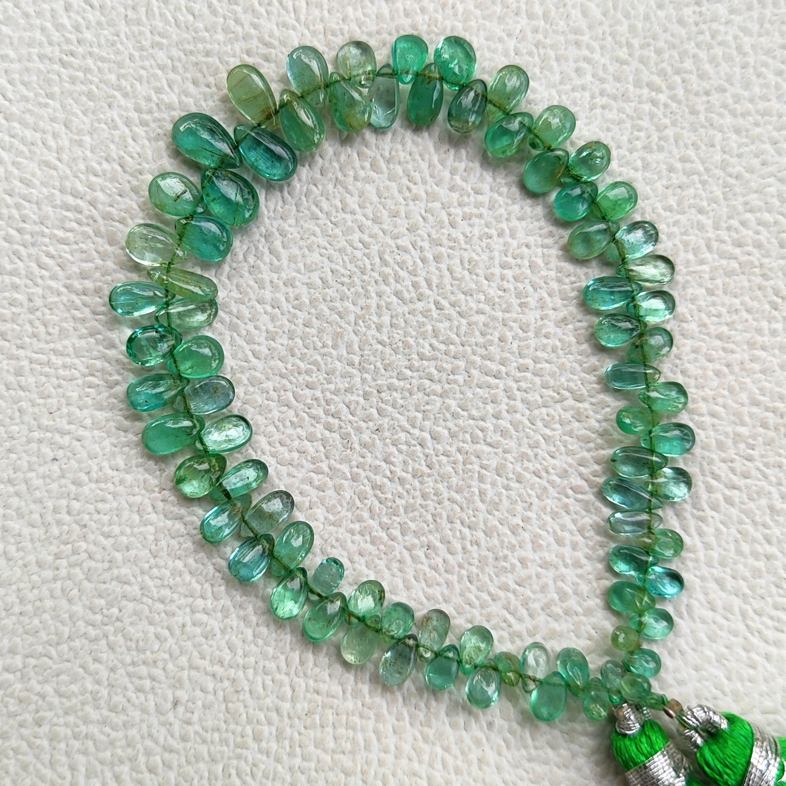 Madagascar Green Apatite Gems 5×3-7x5mm Smooth Pear Beads 7″ Jewelry Strand
