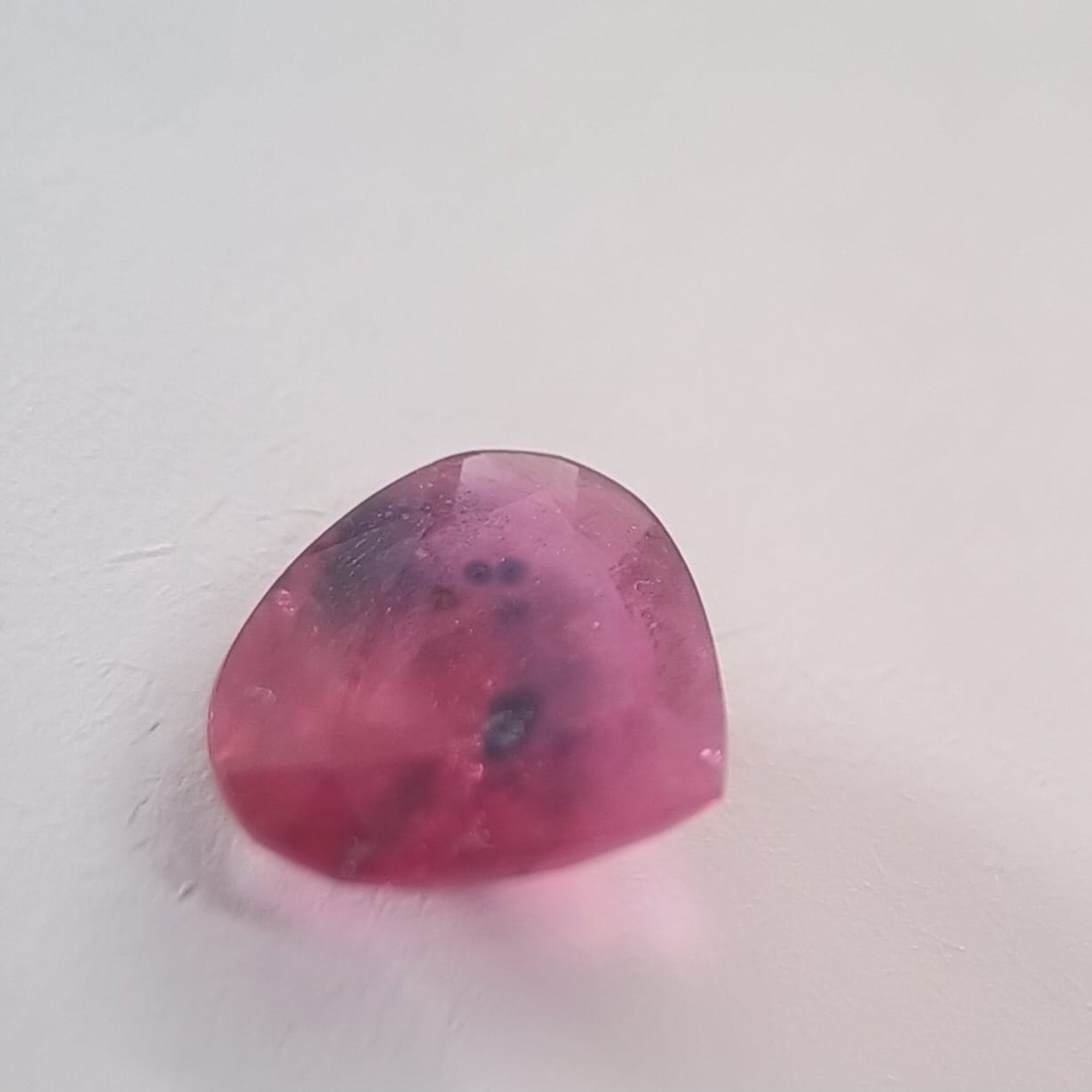NATURAL AUSTRALIAN Pinkish Red Blue Spots Sapphire 1.49ct Tasmania Heart Ruby