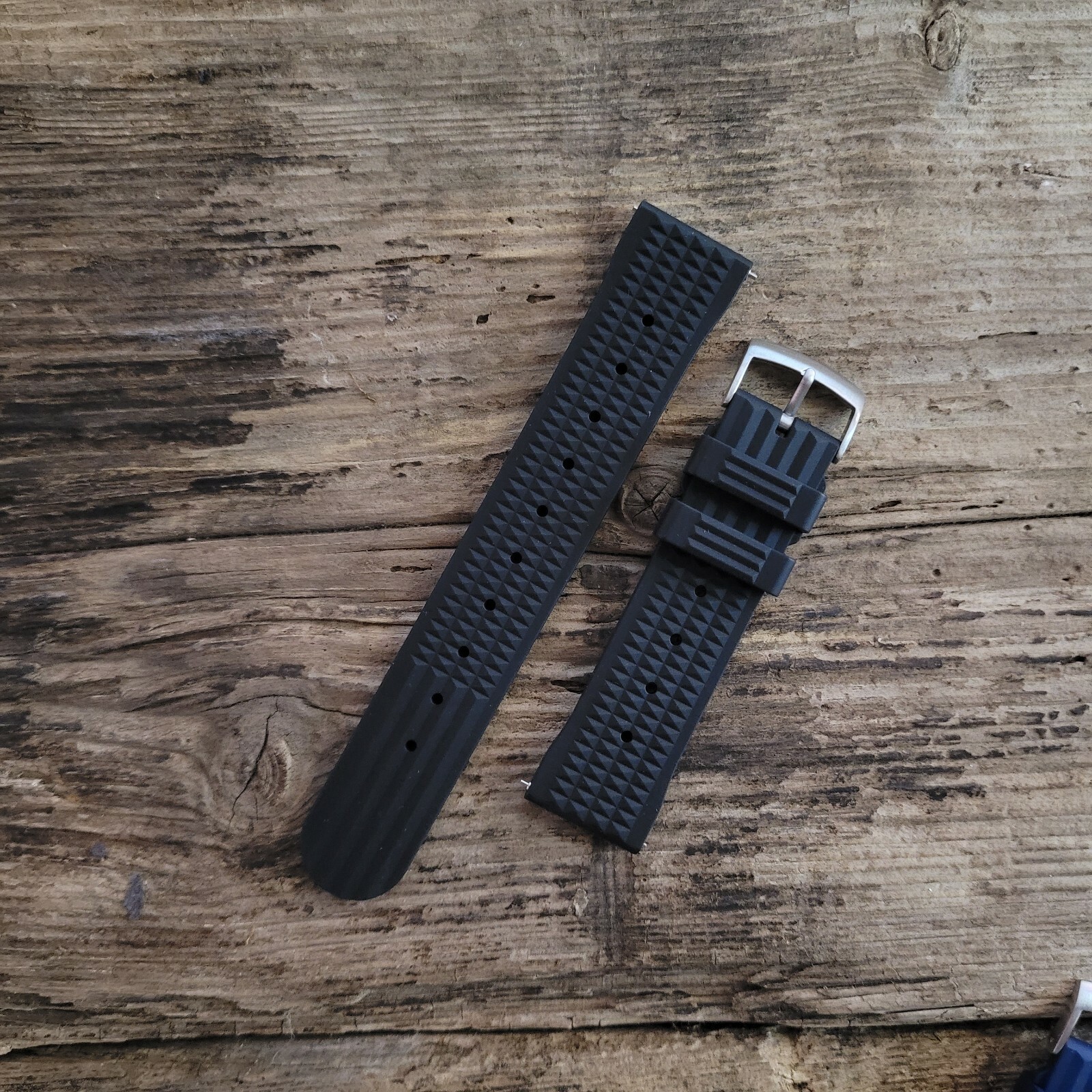 Waffle Watch Strap Band | Classic Seiko Style | FKM Rubber | Black Green Blue