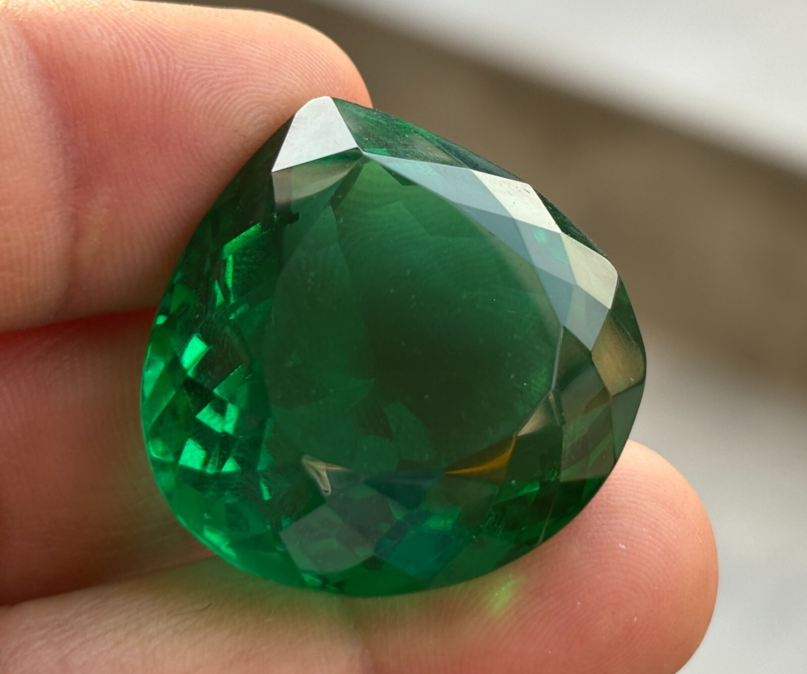 Natural Certified 90 Cts Heart Cut Green Emerald Colombian Loose Gemstone
