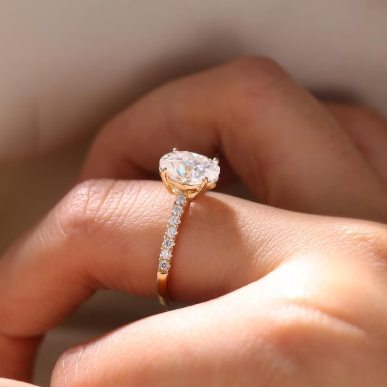 2.80 Ct Oval-Cut EF/VS1 Lab Grown Diamond Wedding Set Band Ring 14K Yellow Gold