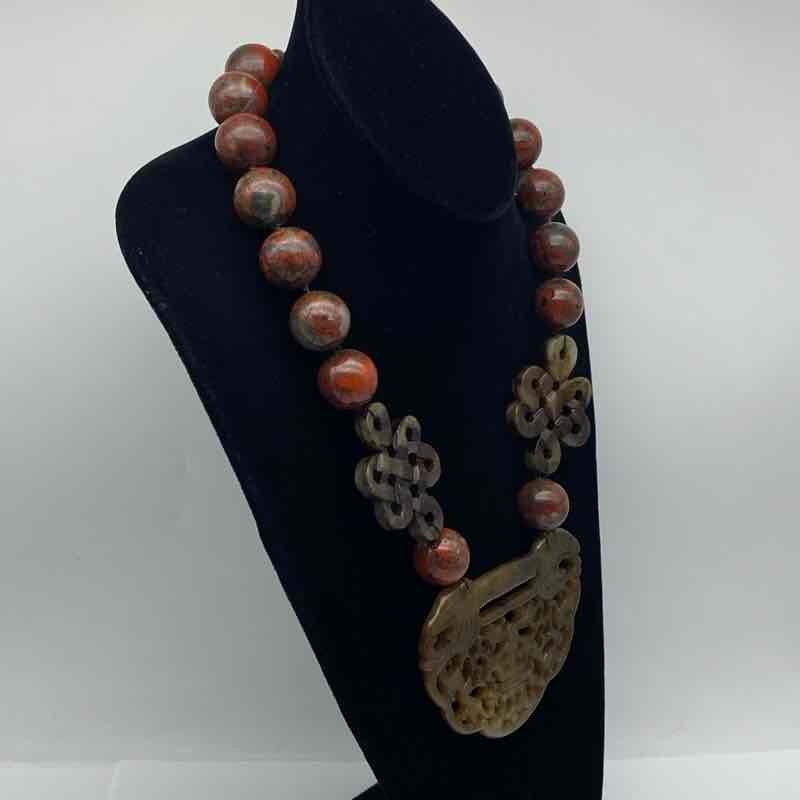 Vintage Chinese Export Carved Jade Jasper Bead Statement Necklace 20″ 265g
