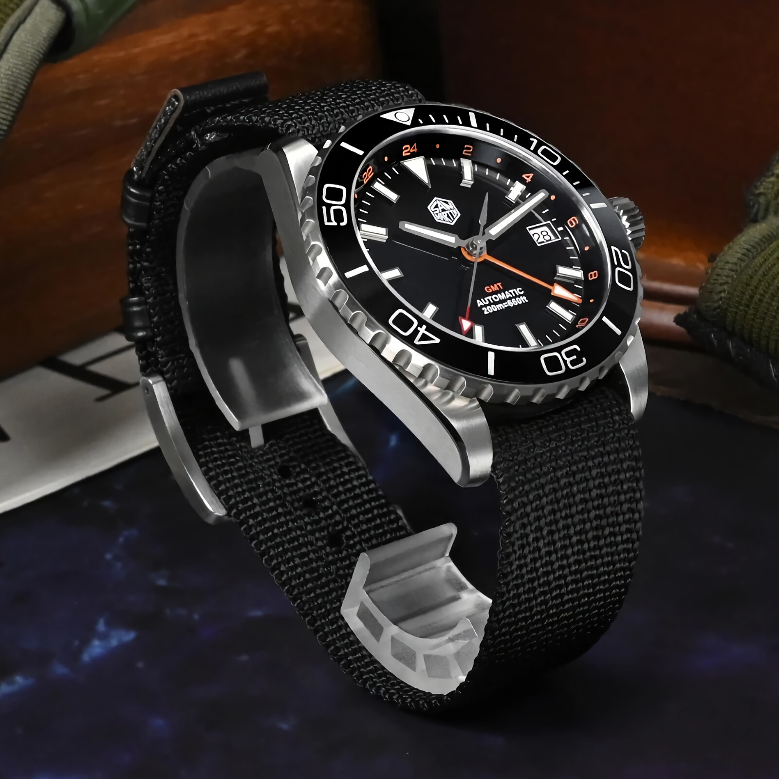 SAN MARTIN SN0136-G GMT Automatic Enamel Dial Stainless Steel 39mm Diver Watch
