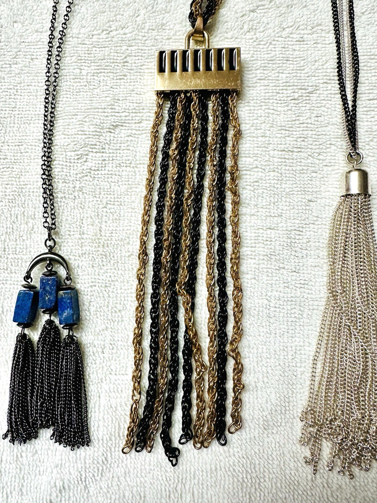 4 Unique Mod Tassel Black / Silver / Gold Tone Pendant Necklace Lot n835