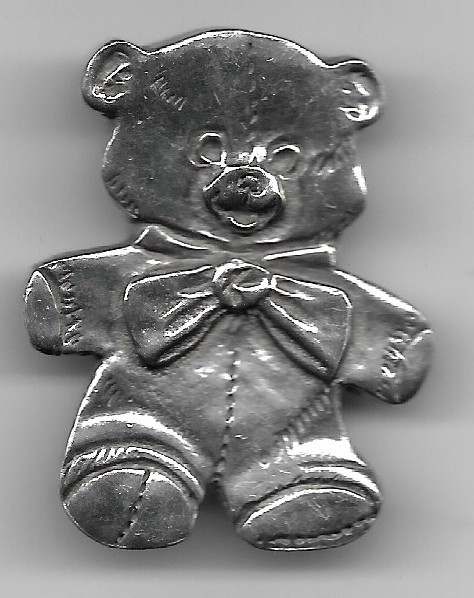 Vintage Seagull Pewter Canada Signed Teddy Bear Brooch Pin