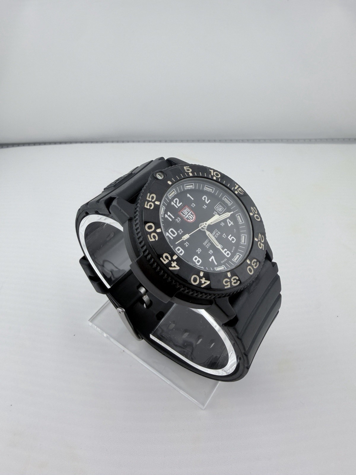 Luminox Navy SEAL 3000/3900 V3 Swiss Quartz 200M Black Dive Watch Runs Great