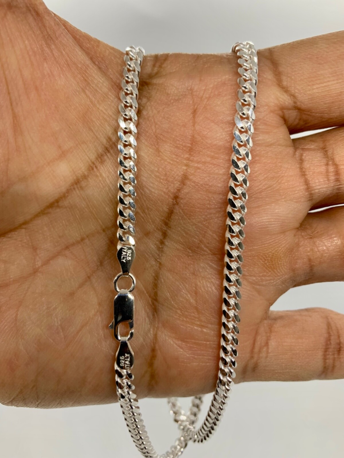 925 Sterling Silver Men’s Women’s 4.2mm Miami Cuban Link Chain Necklace 18″-30″