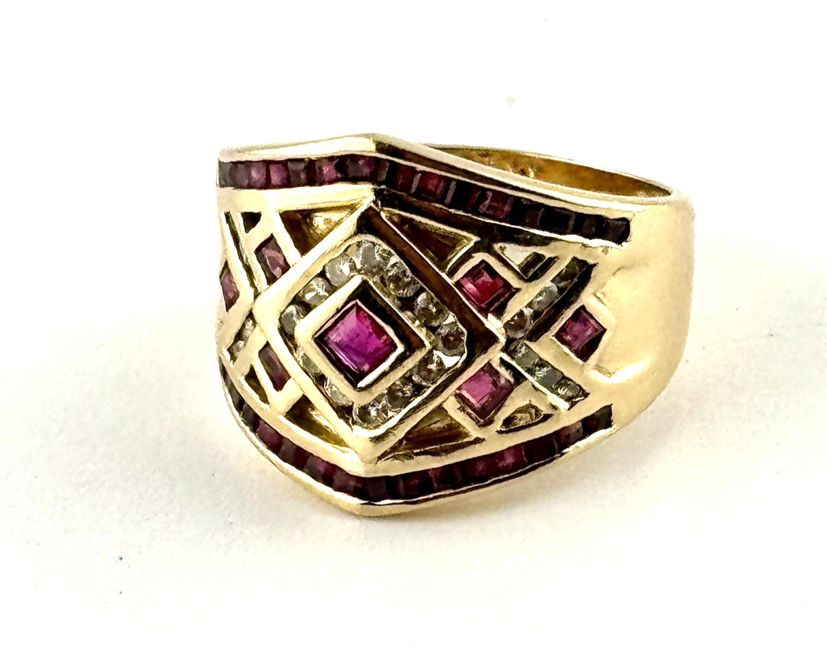 GIA Graded Certified 14K Gold Diamond Natural Burmese Ruby Ring Size 9 8.8 Grams